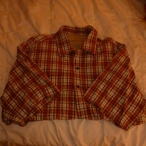 Men's redand tan plaid short sleeve shirt